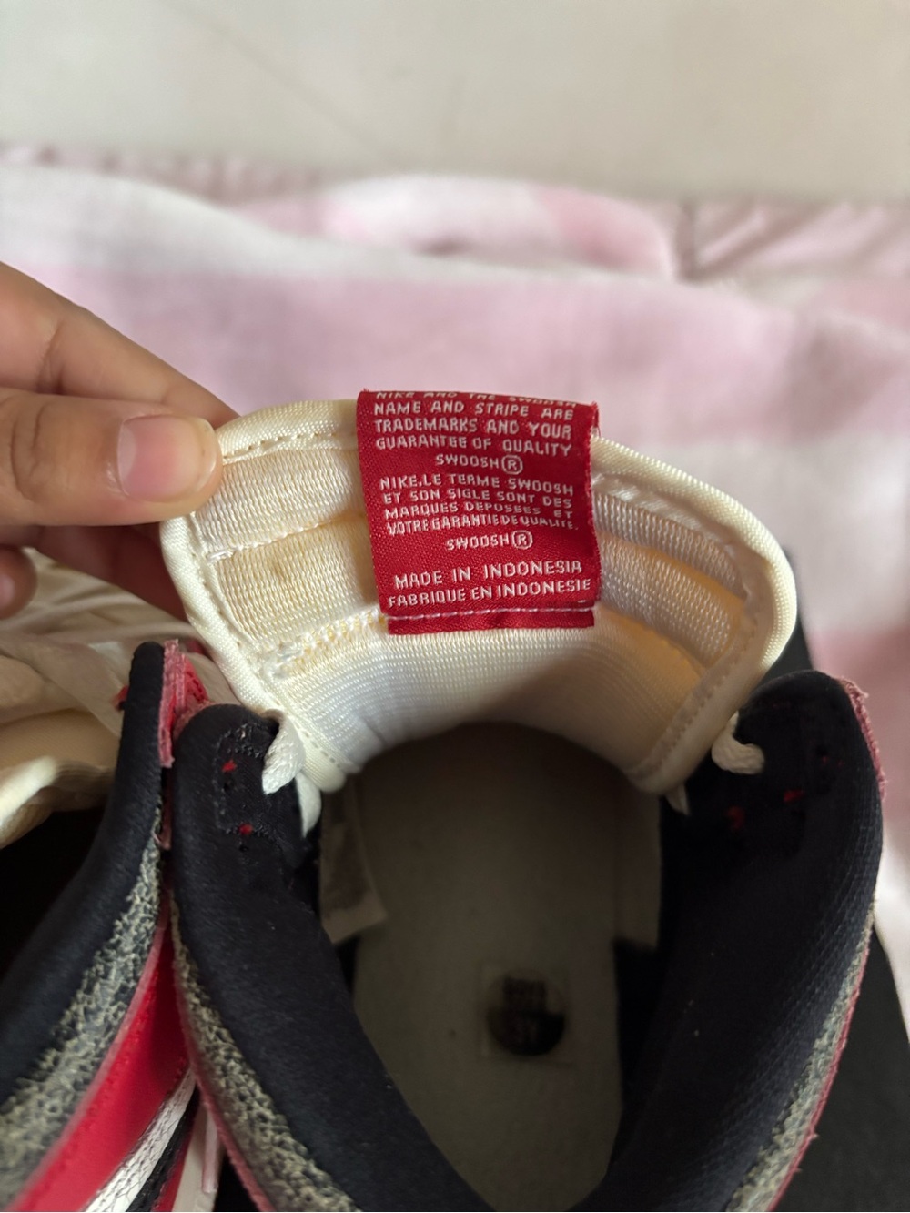 Ps Jordan 1 Lost and Found - Picture 8 of 9